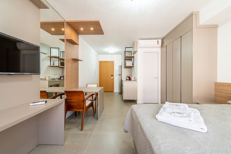 LIV - Apartment 804
