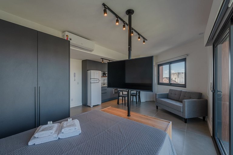 Apartamento nuevo en Petrópolis, cómodo y completo- 1102