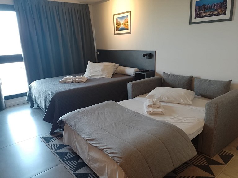 LIV - Apartment 811
