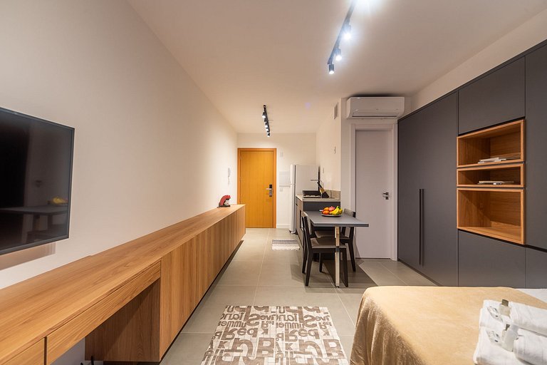 LIV - Apartment 904