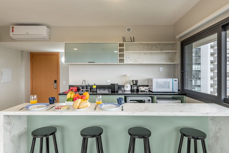 LIV - Apartment 1301
