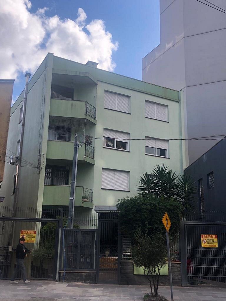 Apto Confortável e Completo em São Pelegrino 22