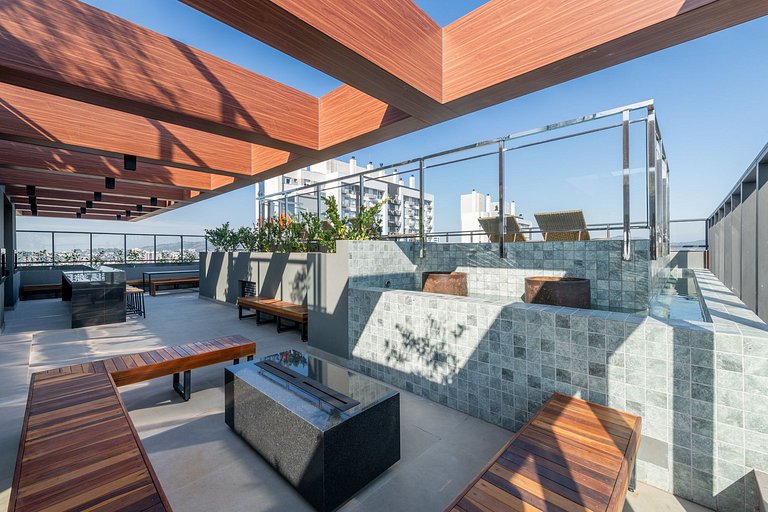 LIV Apto 1111 Prático, completo e Bem Localizado