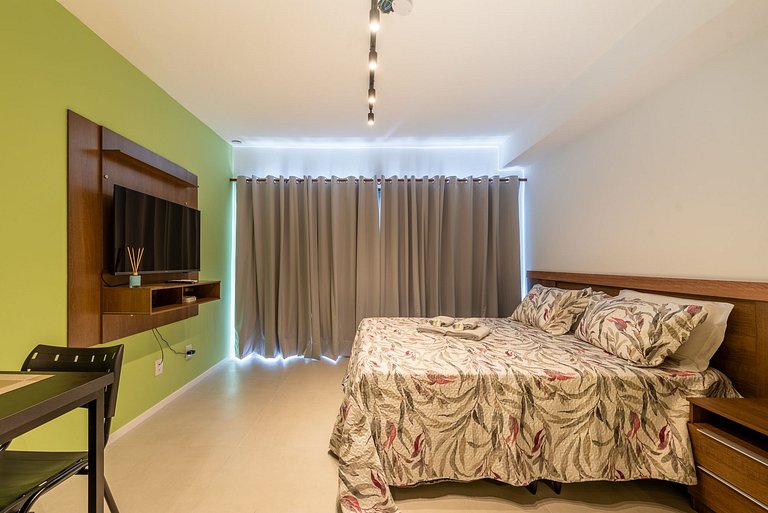 LIV Apto 1111 Prático, completo e Bem Localizado