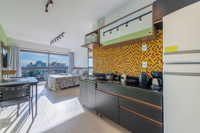 LIV Apto 1111 Prático, completo e Bem Localizado