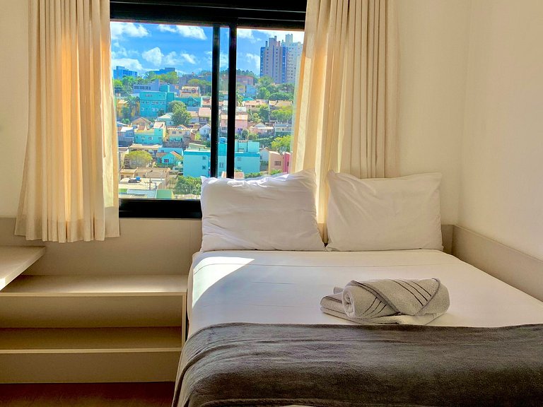 Yellow - Apartment 802