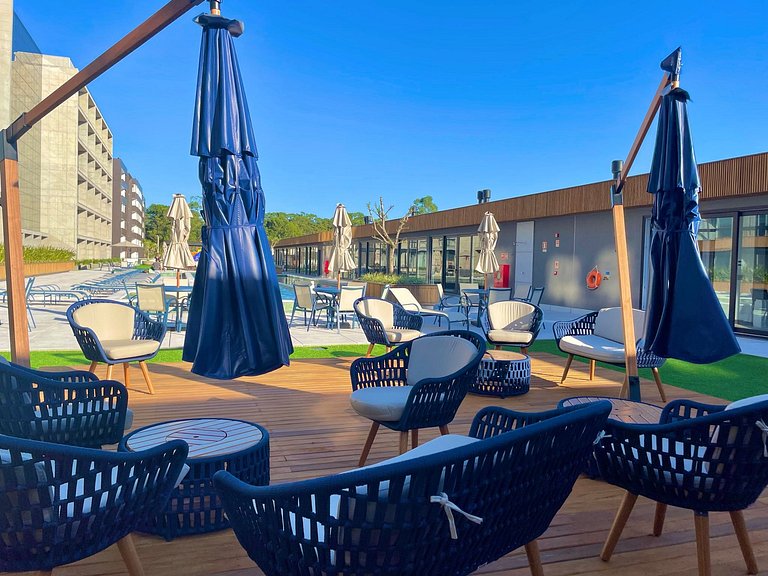 Livin' Resort Home - 715/2
