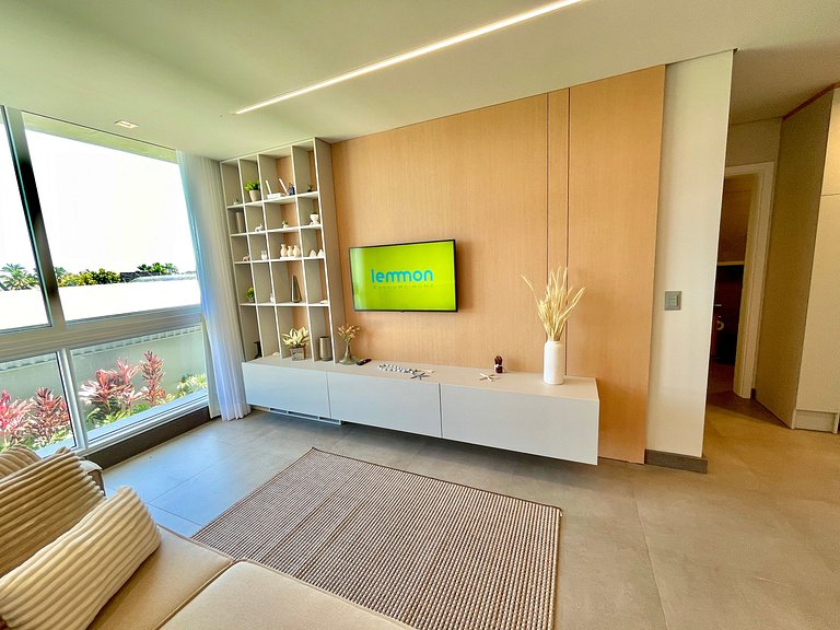 Livin' Resort Home - 305/1