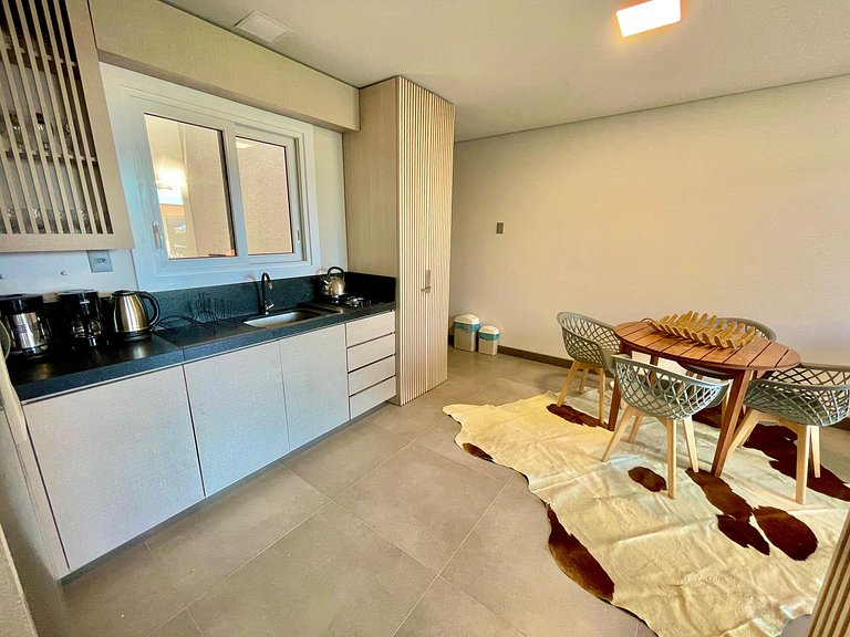 Livin' Resort Home - 205/1