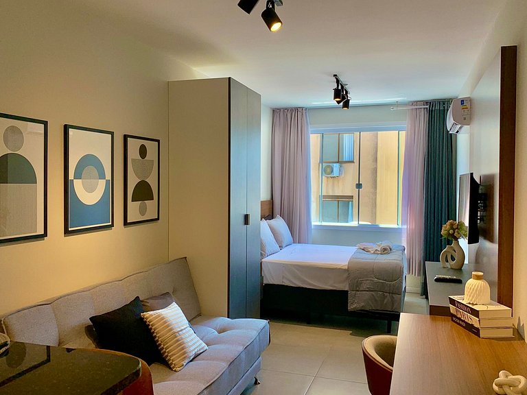 LOFT, Three Minutes from Santa Casa - Apt 603