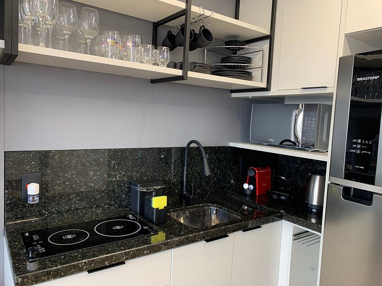 Loft JP 1416 , em frente ao Parque da Redenção