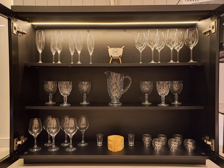 LEEV 502 - Hermoso apartamento a una cuadra de la Rua Cobert