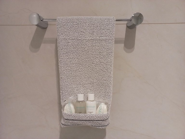 LEEV 503 Cozy, one block from Rua Coberta