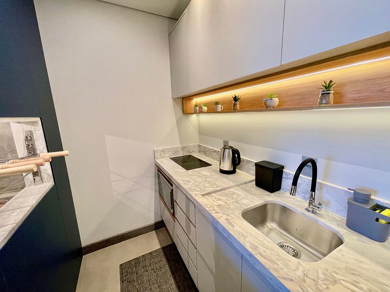 Livin' Resort Home - 403/1