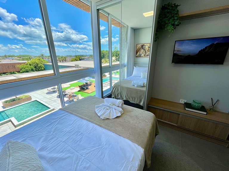 Livin' Resort Home - 405/3