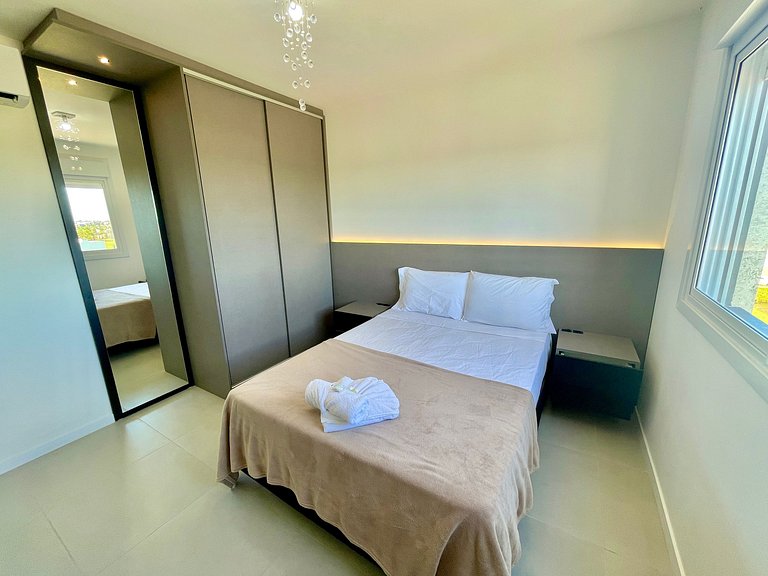 Thera Santorini 406A Completo e com Piscina