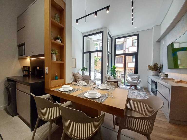 Blume 101 Charming and Central Apartment