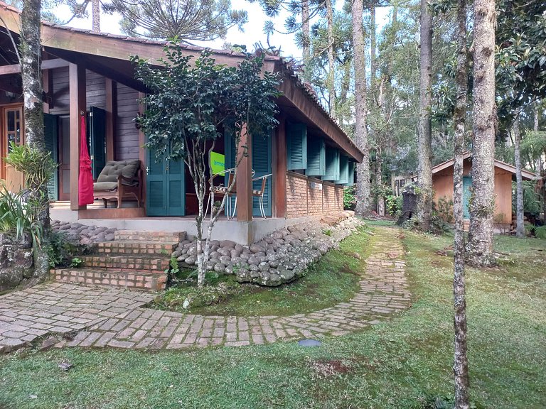 Chalé de Montanha 210 - Conforto e Natureza