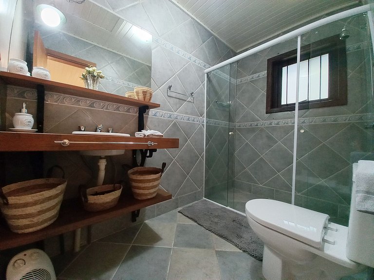 Chalet de Montaña 210 - Confort y Naturaleza