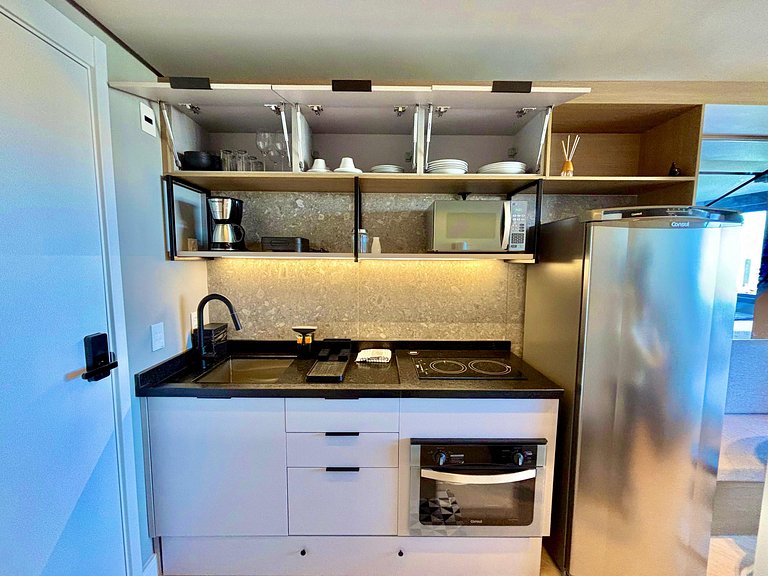 Skyline 905 Fully Equipped in a Stunning Condominium