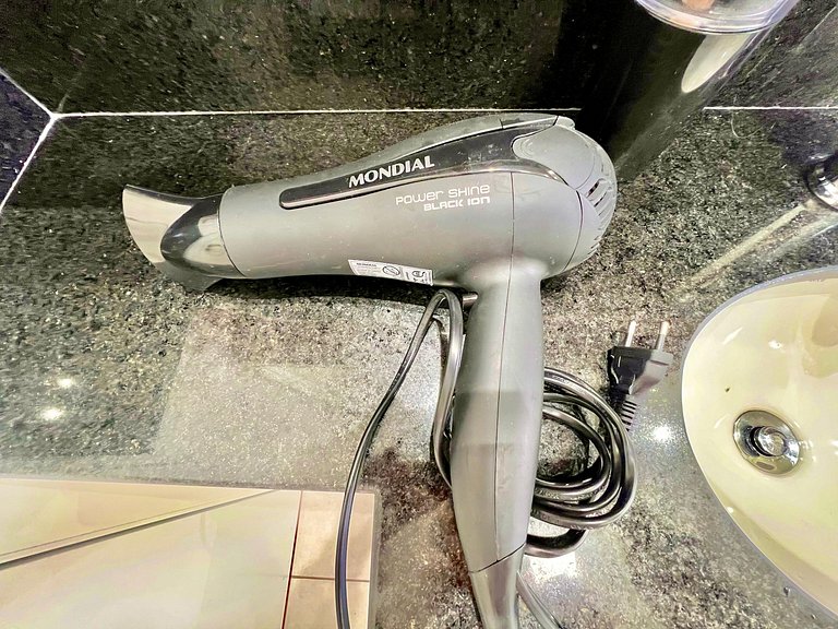 Urban Apt 601 Comfortable and Complete