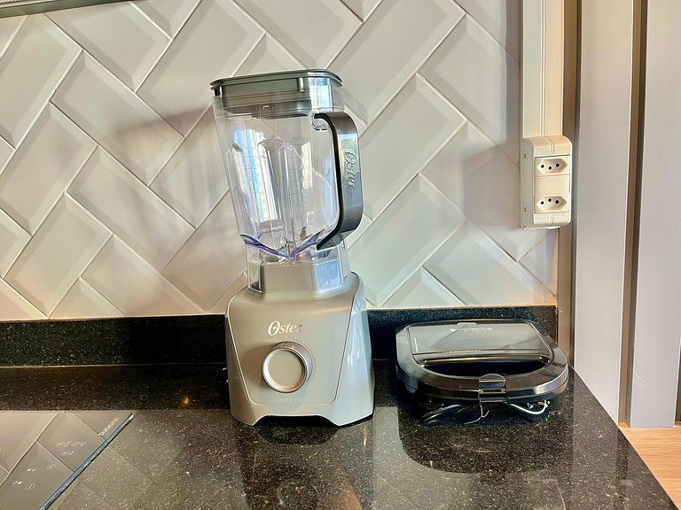 Carlos Gomes Square 512 Practical and Comfortable