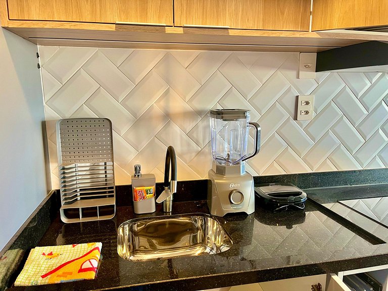 Carlos Gomes Square 512 Practical and Comfortable