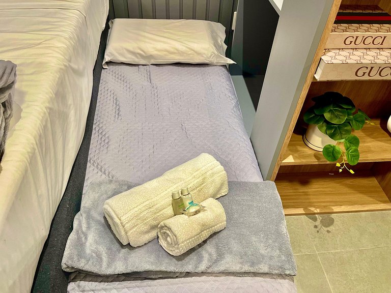 Carlos Gomes Square 512 Practical and Comfortable