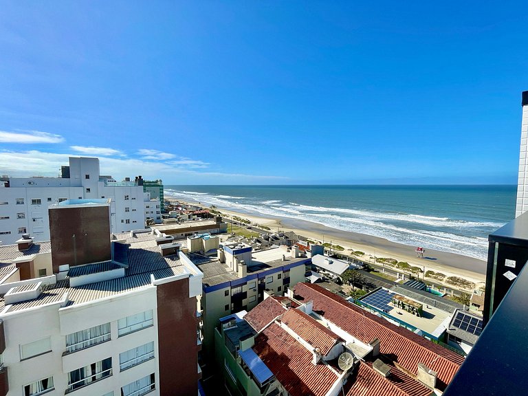 Alpha 704 con impresionantes vistas al mar