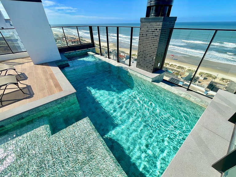 Alpha 704 with Stunning Ocean Views