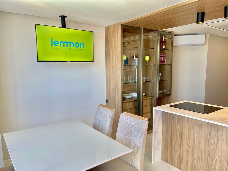 Alpha 704 con impresionantes vistas al mar