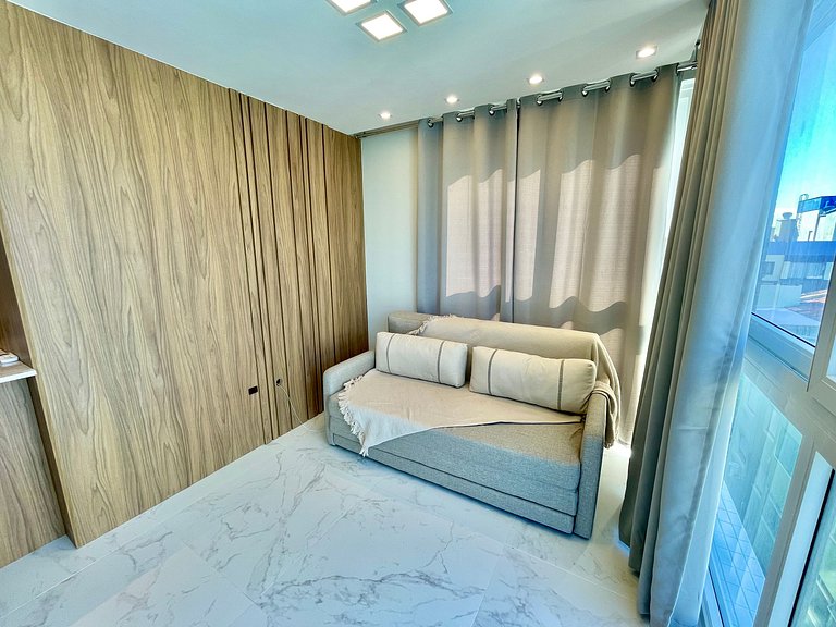 Alpha 704 with Stunning Ocean Views