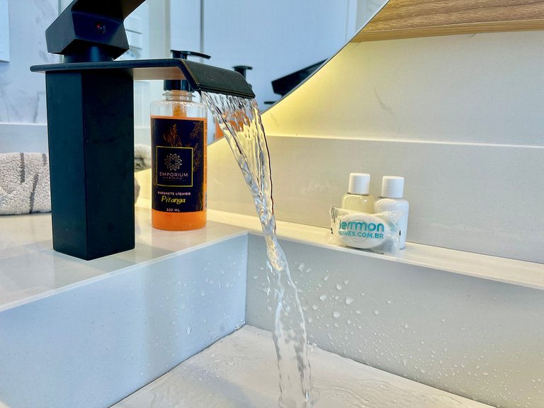 Alpha 704 con impresionantes vistas al mar