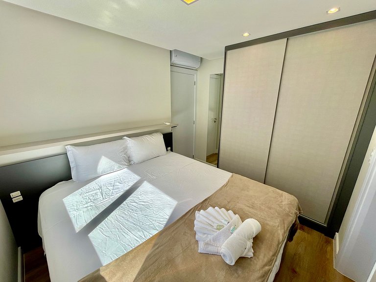 Alpha 704 with Stunning Ocean Views