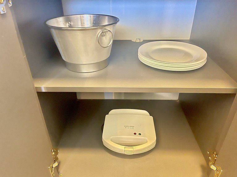 Livin' Resort Home - 218/3