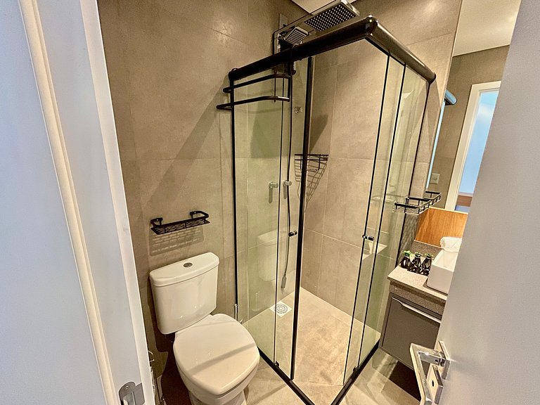 Livin' Resort Home - 218/3