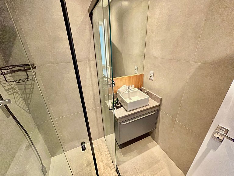 Livin' Resort Home - 218/3