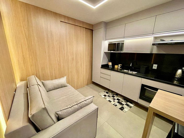 Livin 324/3 Charming and Well Located