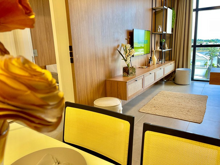 Livin' Resort Home - 501/2