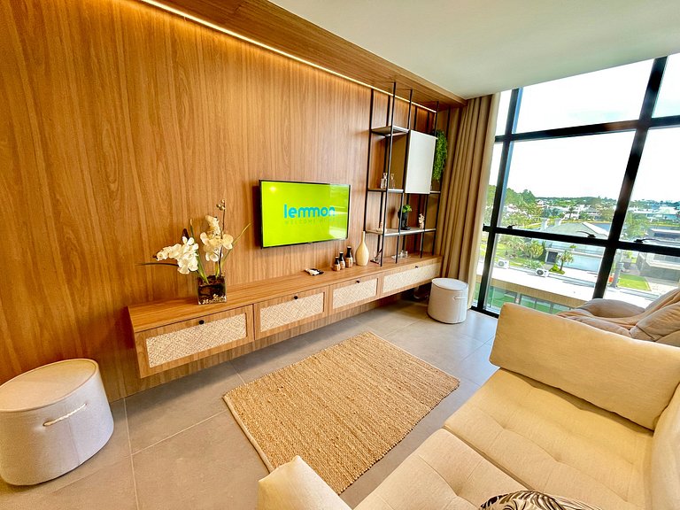 Livin' Resort Home - 501/2