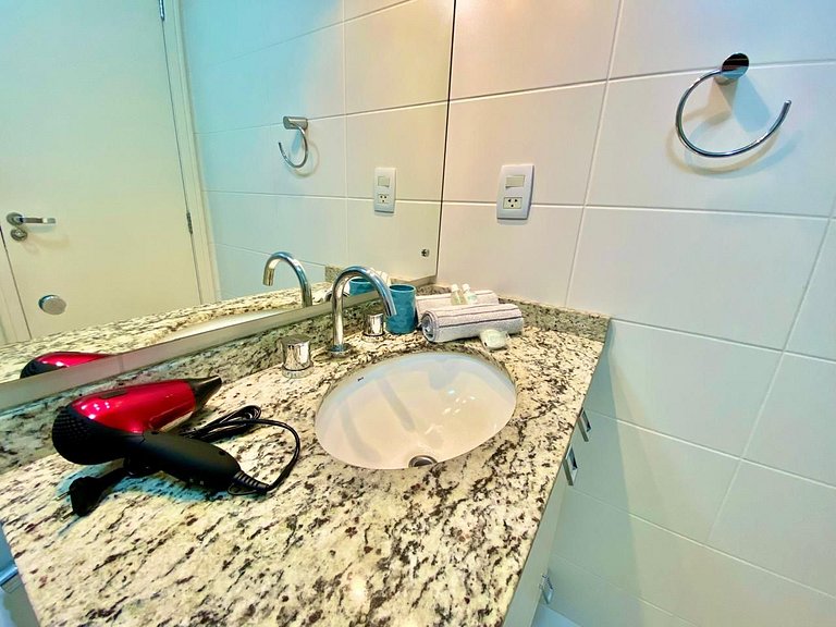 Superior Comfort near the City Center and the Sea