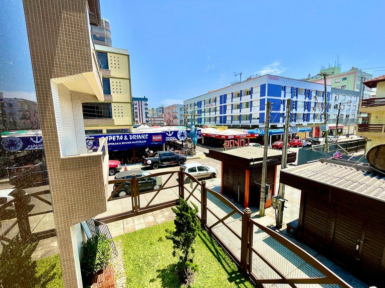 Aymore 208 Charming apartment near the beach.