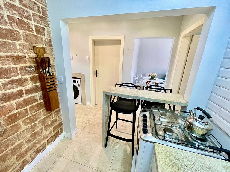 Aymore 208 Charming apartment near the beach.