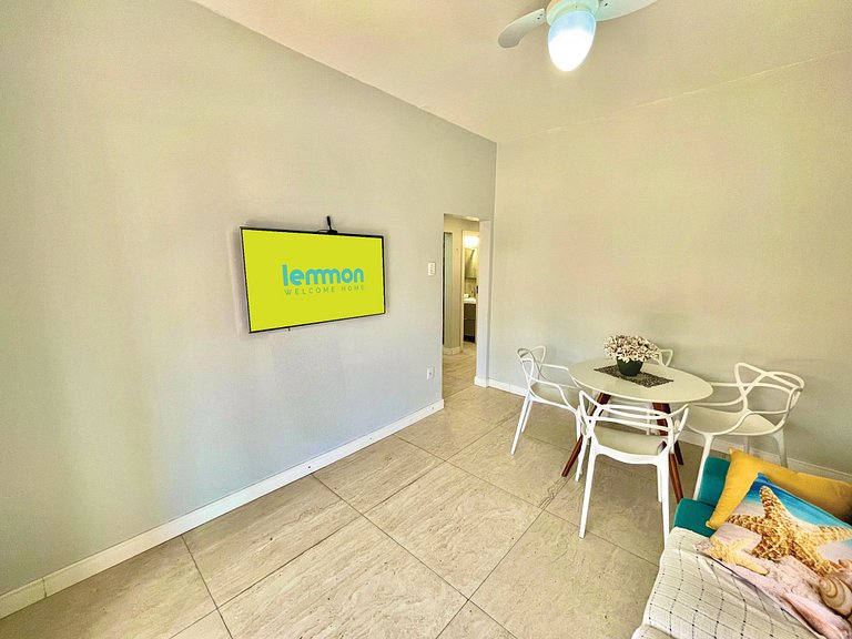 Aymore 208 Charming apartment near the beach.