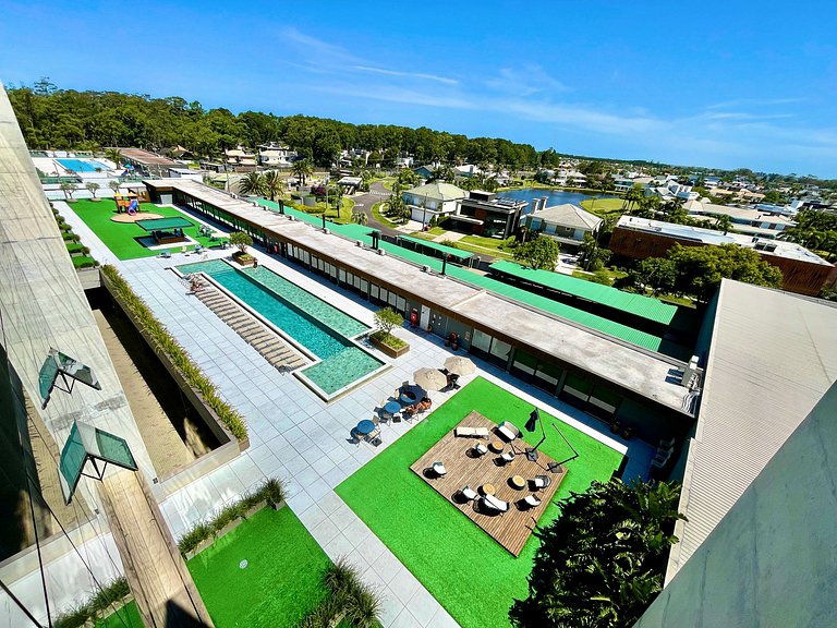 Livin' Resort Home - 703/1