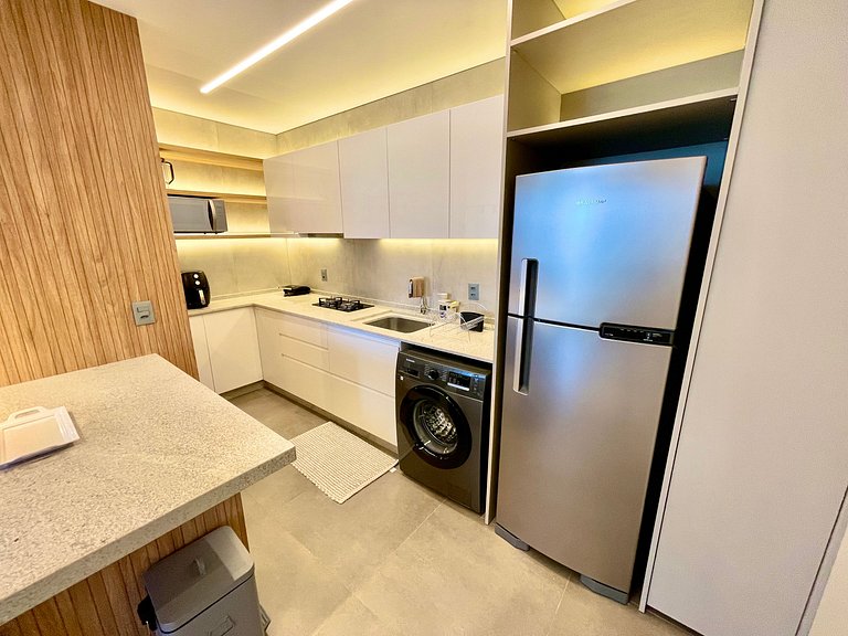 Livin' Resort Home - 703/1