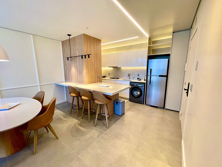 Livin' Resort Home - 703/1