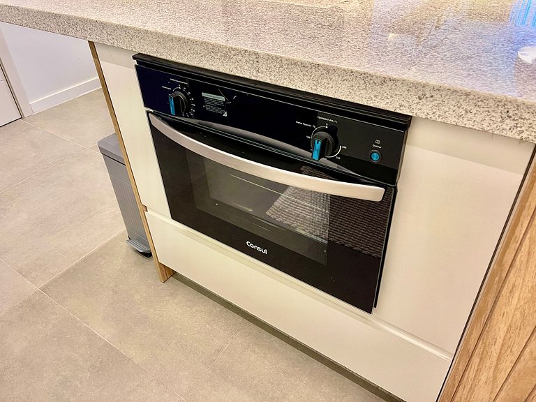 Livin' Resort Home - 703/1