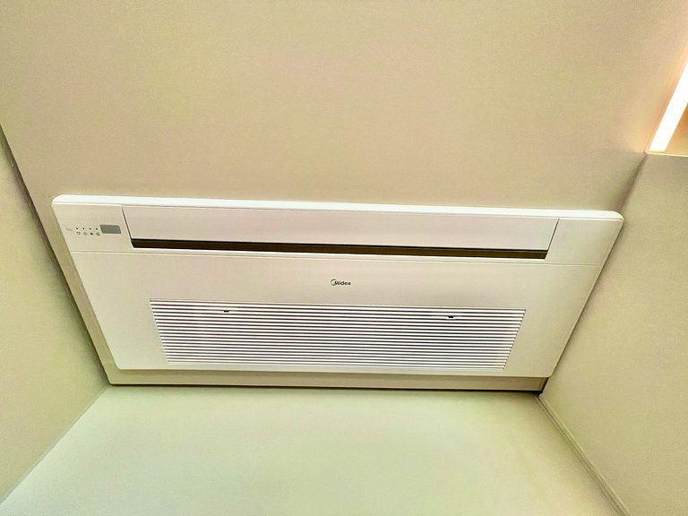 Livin' Resort Home - 703/1