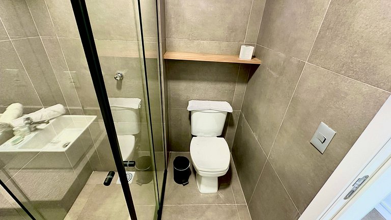 Livin' Resort Home - 408/3